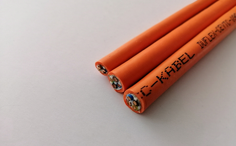 CNC機床上為什么用耐油電纜